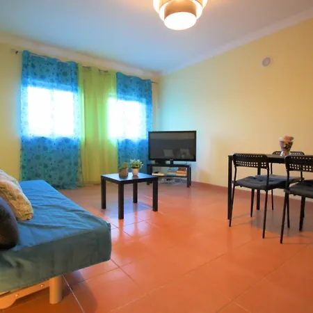 Apartment Sunny And